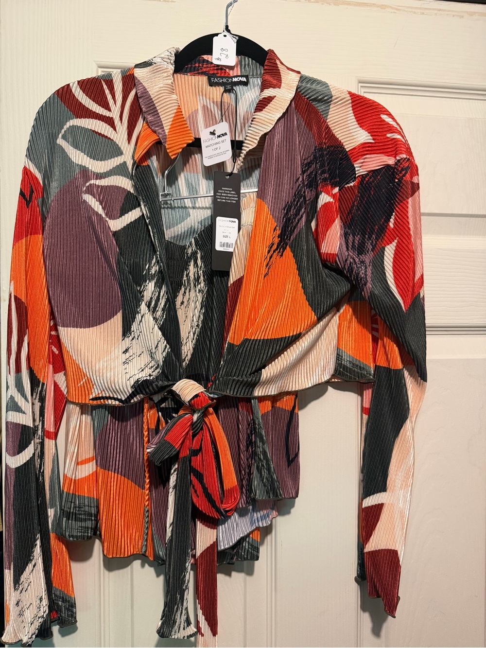 Fashion Nova Multicolor Abstract Tie-Front Blouse - Orange/Red/Green/Black/Cream - Picture 2 of 2